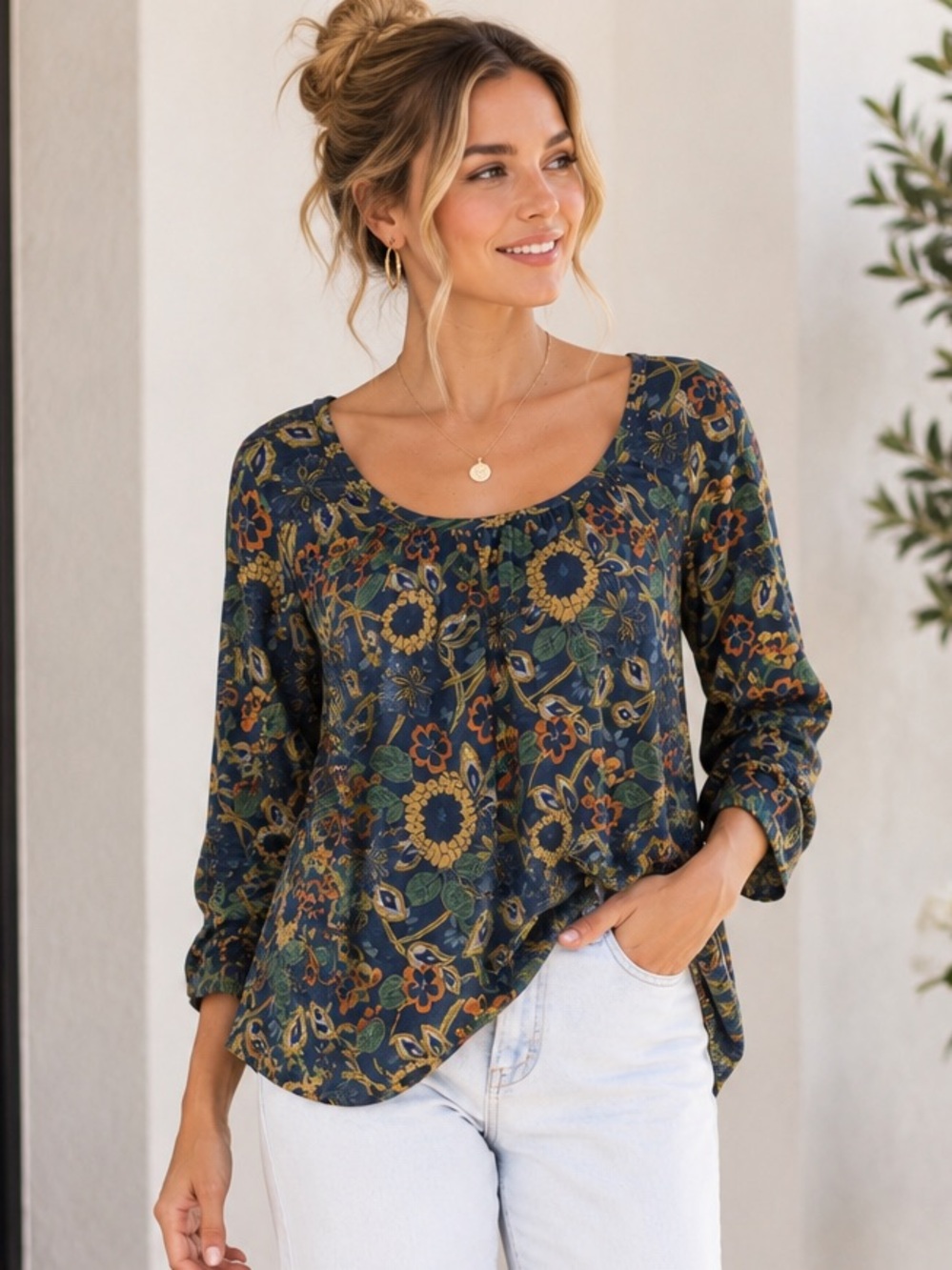 NWOT Natural Life Iris Dahlia Floral Scoop Neck Long Sleeve Top Size M
